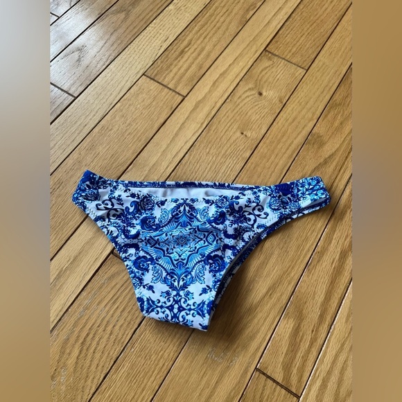 Unbranded - Swim Bikini Bottom - Picture 2 of 2